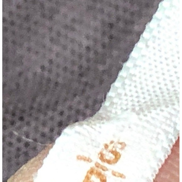 Free People Women's Blouse Embroidered Bell Sleeve Keyhole Neck Pink Boho - Picture 4 of 11